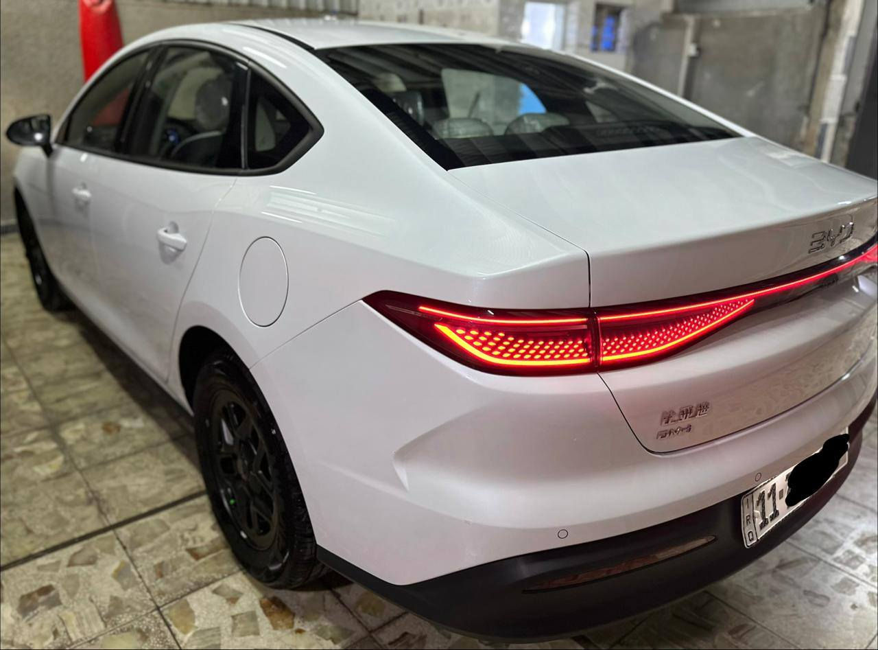 بي واي دي
سيل ٥      ( المعرف السعر علق  تم بل تعليق يصلك سعر )

ماشيه الف رقم بغداد مكانه بغداد
لون ابيض تمشي ٢١٠٠ كيلو هايبرد وبانزين 
داخل مميز ابيض  منزل تطبيقات ومنزل تحديث اله ومبدل دهن 
العده والغراض موجوده  وشاحنه وكلهن موجودات
تفاصيل. اكثر ع رقم

‭***********
