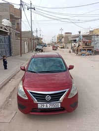 نيسان فيرسه • ٢٠١٦ • ضربة خلفية