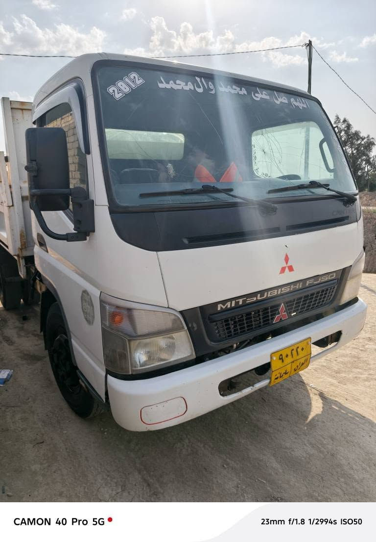 كنتر قلاب موديل ٢٠١٢ رقم شمالي بسمي تحويل أو وكالة مكفولة حادث وتبديل وصبغ سيارة جاهزة ربع ما تصرف عليها  ملاحظة السياره شاصي محور قلاب لتفاصيل أكثر الاتصال على الرقم *********** ناصرية, ذي قار
