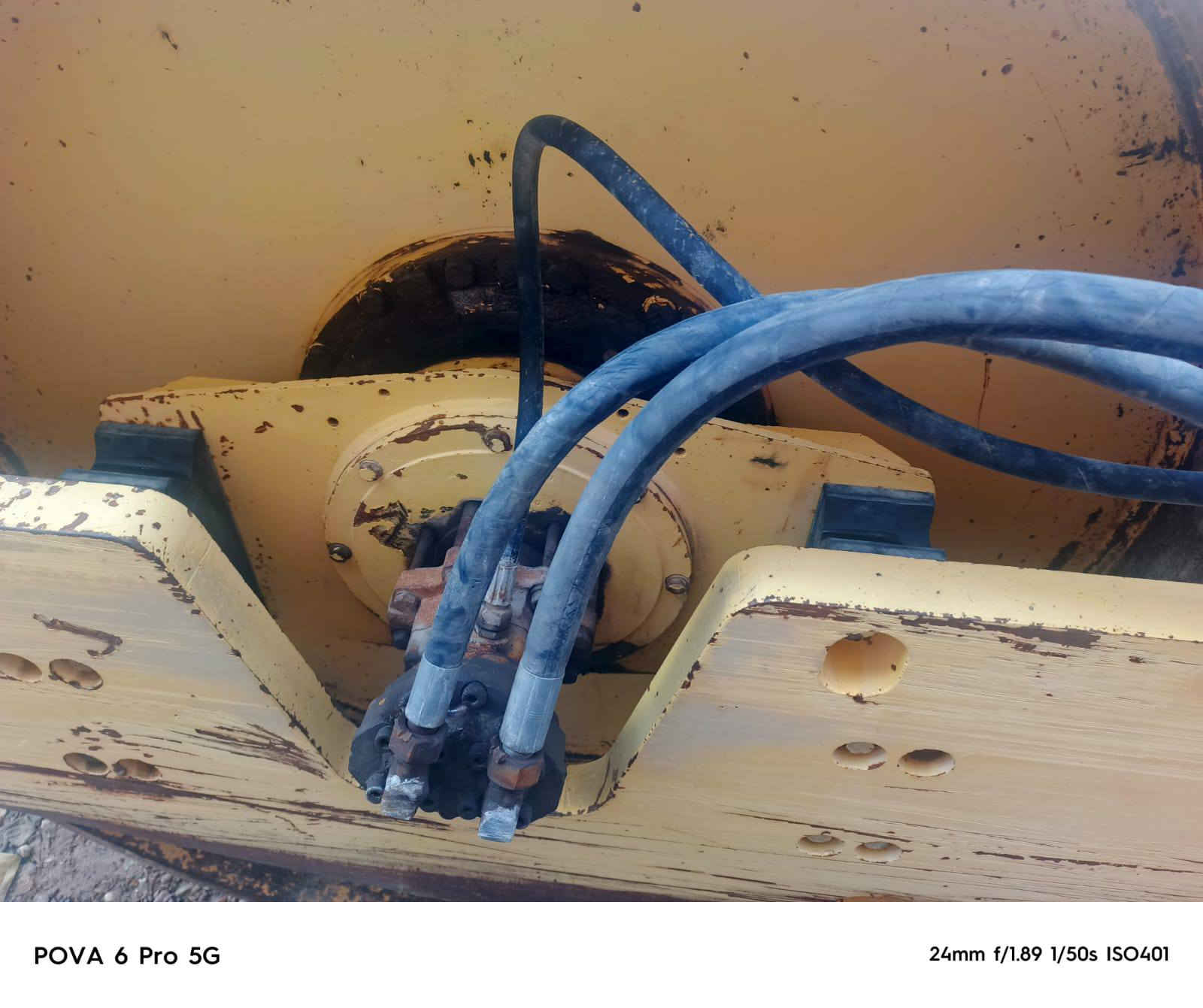 حادلة بوماك موديل98
رقمها الماني واسط
جاهزة للعمل مباشره
السعر170 اكو مجال حك جيه
تحويل مباشر 
العنوان بغداد جسر ديالى 
***********
