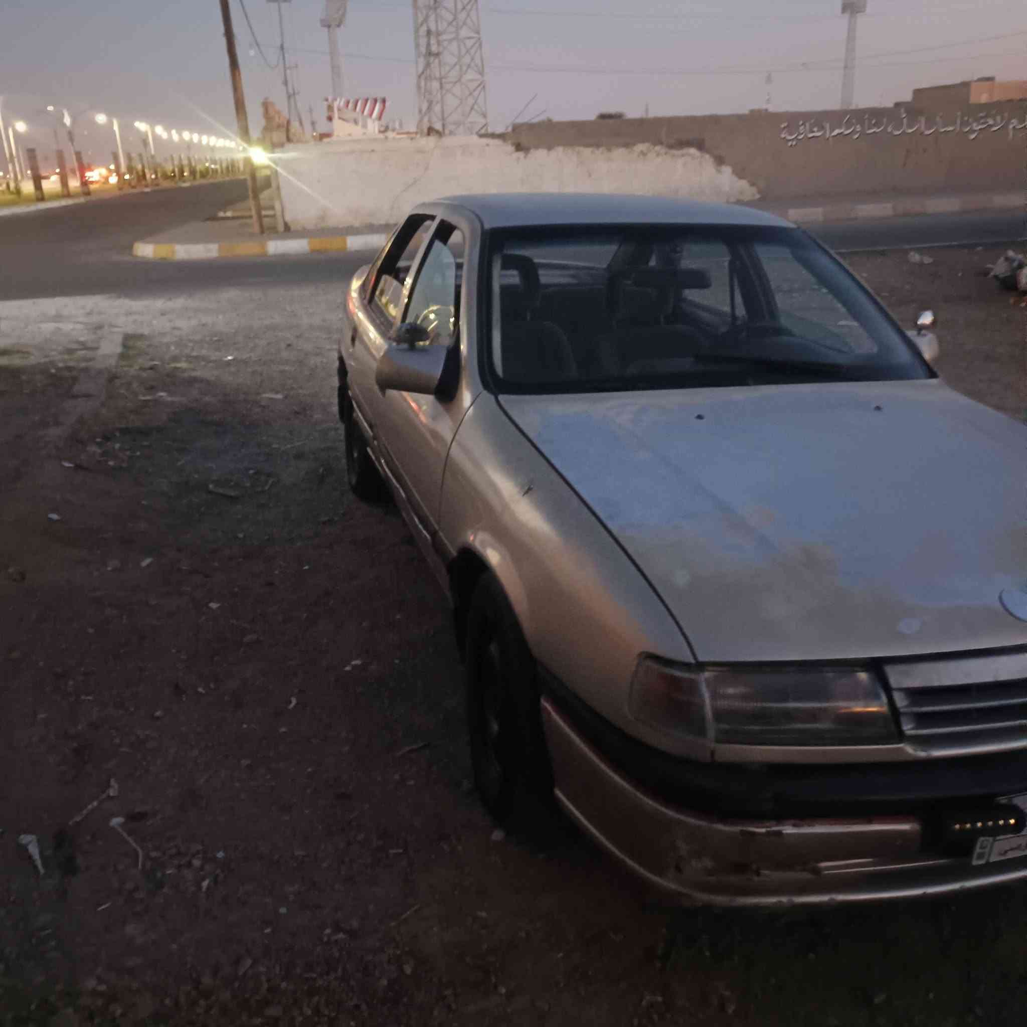 السلام عليكم اوبل فكتره موديل 1991 رقم بغداد مشروع وطني تحويل بتكريت السياره مابيها اي حادث فقط بيها جراد مكينه 16 مكاني تكريت مجسر الدله ملعب تكريت السعر 27 ورقه وبيها مجال للشراي الاتصال  ***********
