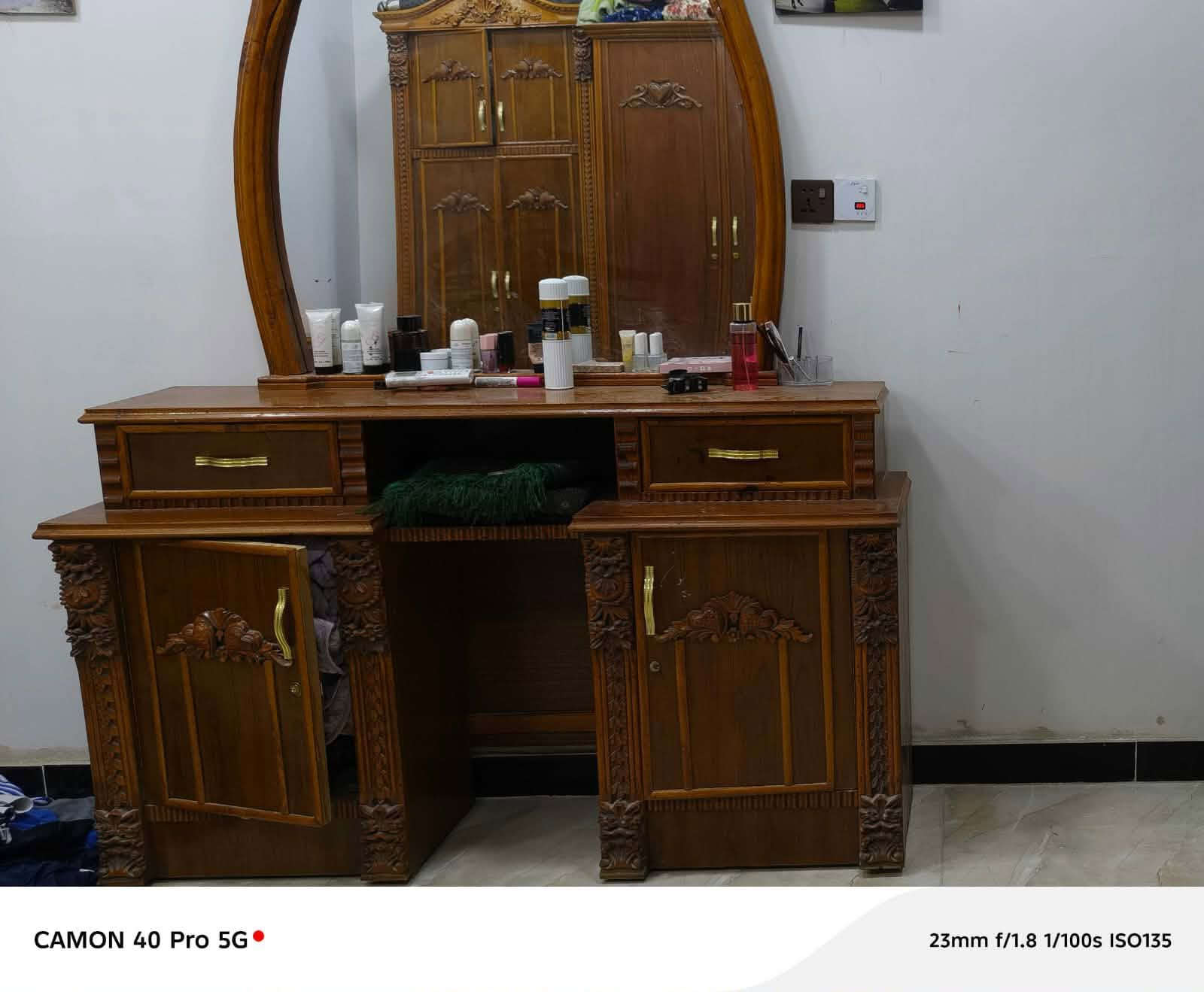 غرفه تزكام للبيع السعر 750وبيه مجال قليل مابيه اي ضرر العنوان مدينه الصدر الورفلي مستعجلين على بيعته


**إذا كنت صاحب هذا الإعلان وتريد حذفه لأي سبب، رجاءا أرسل رسالة إلى الدعم الفني**