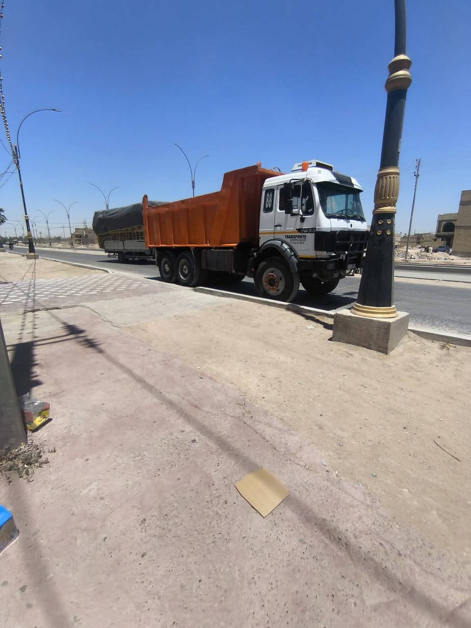 السلام عليكم البي للبيع موديل 89مكينه 35دبل تيربو مجموعه نص جيب كير 160 السعر 275 $ بيه مجال قليل مكان كربلاء ***********
