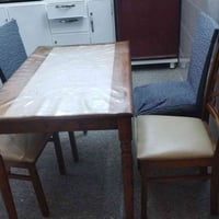 ميز طعام • ٤ كراسي • طقم سفرة