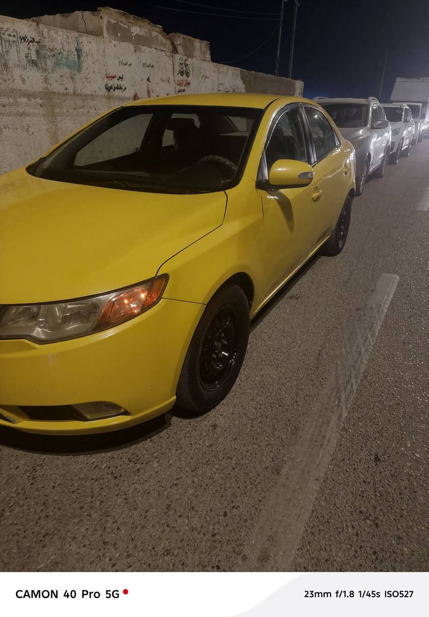 السلام عليكم سيراتو 2009 مكينه جديده والسنوية لغاية ٢٠٢٧ هيئة وغرامات مصفره بيه بيه قطعتين تعمير السياره تجي تشوفه أفضل الك والي السعر 72 للاستفسار ***********
