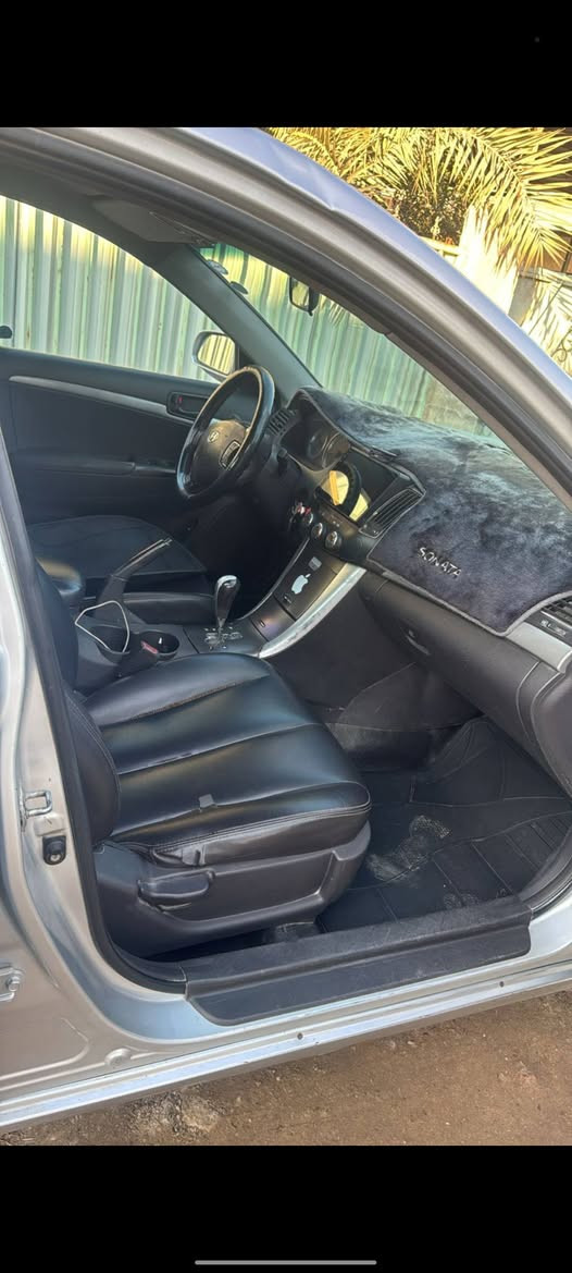 سوناتا 2009
سوناتا 2009

مكينه 2000 قبل فتره شادها هيه والكير 

وارد كوري 

شاشه

تحكم جهتين 

كشنات جلد

بيها منضومه غاز 60 لتر مع كرت الضمان

انسى الدوانز وصرف اقتصادي فوول

بيها صبغ جاملغ الخلفي كد شبر وتبديل قطعتين

العنوان بغداد البياع 

***********

السعر 98
