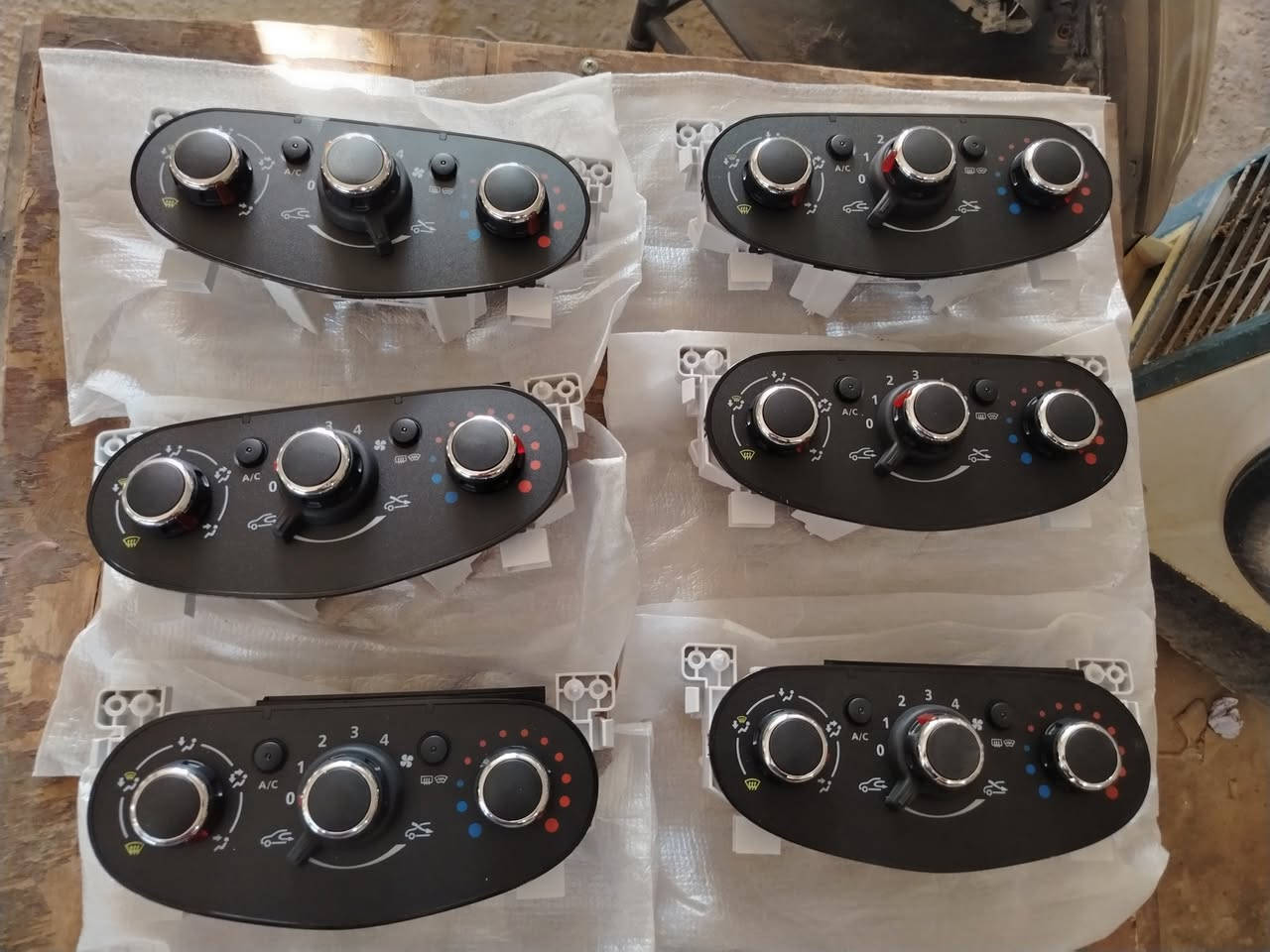 تحكم تبريد رينو سمبل
غير متواجد على الفيس
اتصل واتساب ***********
يوجد توصيل جميع المحافظات
