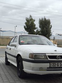 فيكترا • ١٩٩١ • محرك ١٦