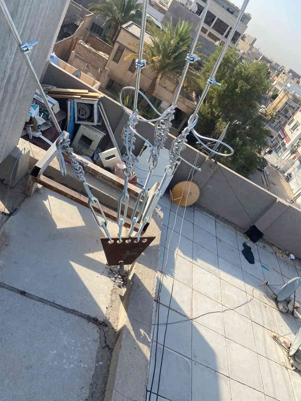 تحية طيبة 
كوادر متخصصة في فتح ونصب وصيانة الابراج 👷‍♂️
( ايراني – عراقي )-(ثلاثي – رباعي ) بأسعار مناسبة 
***********  عبدالله ☎️
