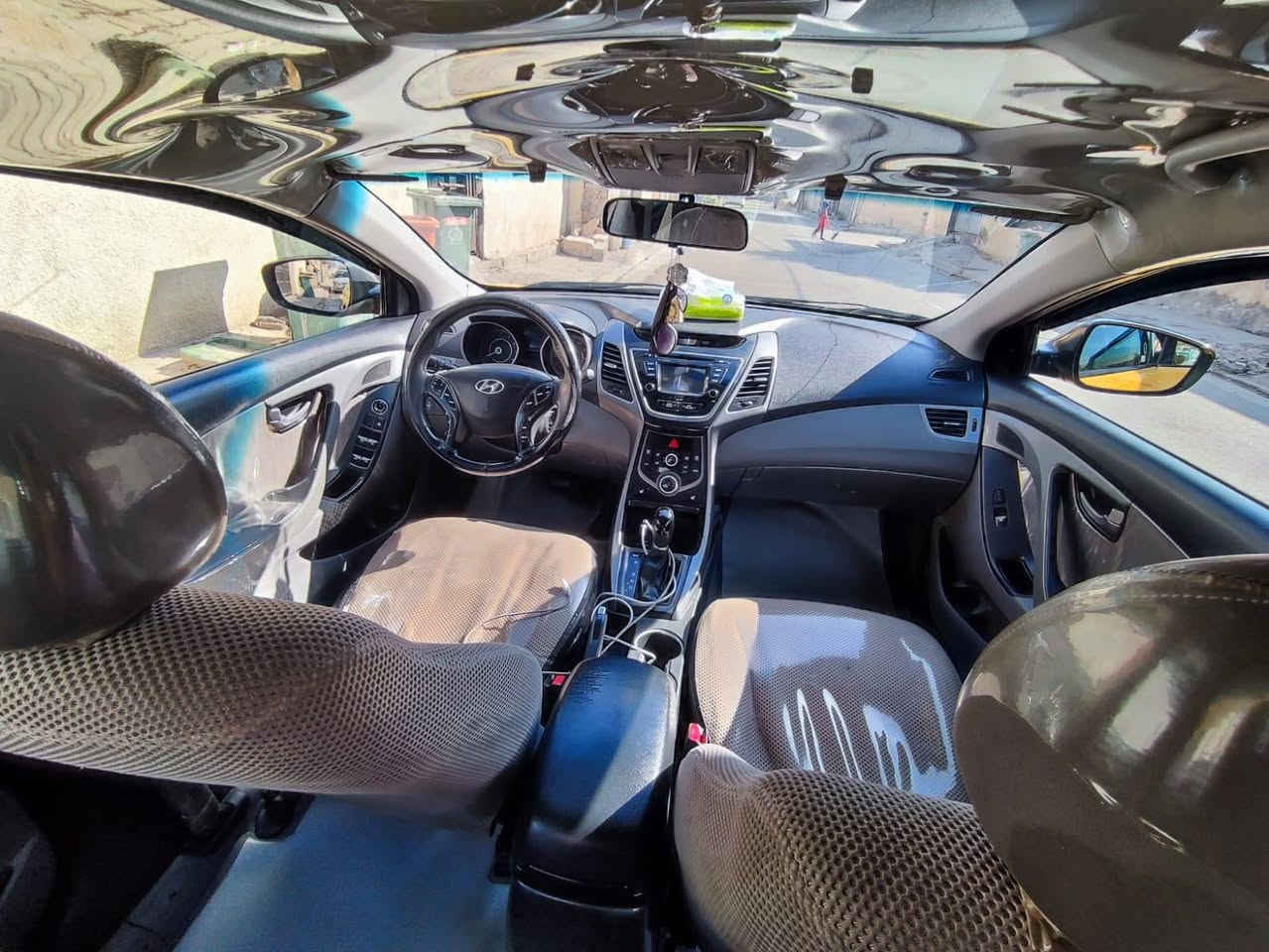 النترا ٢٠١٤ أمريكي ضرر جاملغ خلفي بدون دواخل كير ومكينه مكفول وتخم تاير وصدر جديد
السعر ٩٠ ورقه وبيها مجال 
*********** واتساب
