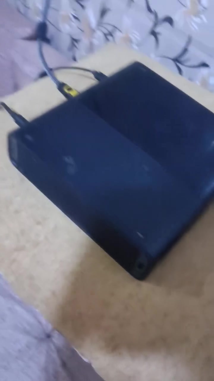 سلام عليكم اكس بوكس ون اس حلو ومرتب نضيف مستخدم قليل حسب العطله كامل ملحقات كدامكم ذاكره واحد تيرا بي76لعبه شتريد بي كلشي بي حتى حرب قتال زومبي مغامره بناء كلشي بيه الي يعجبك ملاكمه وماين كرافت يعني العاب ماتكدر تعددها وبي حتى حرب طيارات وسيارات سباق وسباق دراجات وبيسكلات يعني ونسخ من عمر لو تضل تلعب يوم كامل ما تمل لان كلشي بي وحلو ومرتب يعجبك وجهار جبار ووحش بمعنا الكلمه وبي همان جراند وفيفا وبيس طبعا الجهاز مابي ضمان بس تريد افحص كدامك وكدام عينك واذا تريد اعلمك شلون تشغله ومدري شنو طبعا اني من جبته صاله سبوعين اول سبوع اني استخدمه بس سبوع الثاني عفته لان عندي بايسكل واروح للنادي العب طوبه وأمور بس هوه يونس يعني من تاخذه الموبايل تنسا بس من تريد تنام وبي حتى قناص حرب مثل البوبجي كامل ملحقات تاخذه هوه والقرص نالته فول ومكفول وماتخسر شي🔴🔴🔴مكان نجف نصر ميلاد مقابيل ماكولات المذاق أو صورت السيد🔴🔴🔴للستفسار او تواصل خاص او واتساب افضل وتكدر تأخذ معلومات***********🔴🔴🔴 سعر غالي والزمن رخيص90وبي مجال لعيون الطيبين وتدللون علينا وتحياتي جميعا
