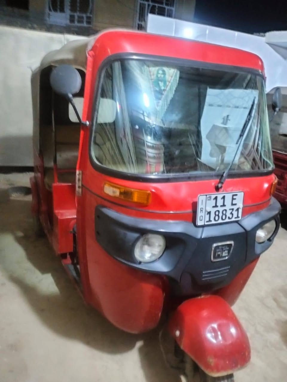 السلام عليكم تكتك موديل 18شهر ١٢ محسوبه على ال19تكتك بسمنه تحويل ثانيوم مكفوله كلهه معمر دوسات بس جيب سمكري وتعال كلبهه  لا بارد ولا شي فقط دوسات مكينه وكير خير من الله كهربائيات شغل وطلع وين متريد سعرهه اتصل وبتئمر امر *********** خاص مامتواجد
