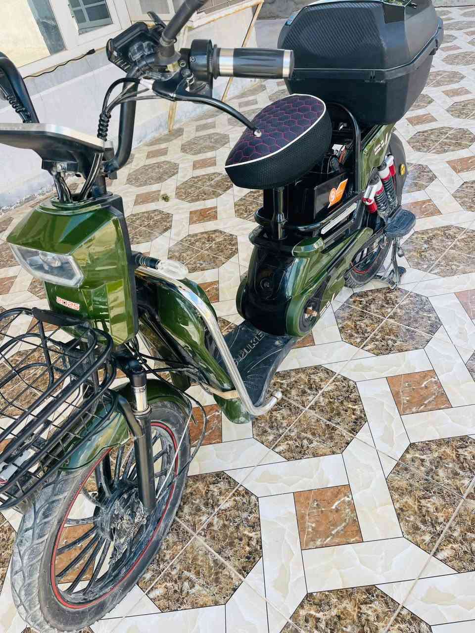 ســلام عليكم 
من رخصت الادمن 
بايسـكل شحـن حجم كـبير 
موديـل 2025 كـوري 
نضافة 90% 
شغال مابي اي نقص 
للستفسار الاتصال علا هاذ الرقم.. *********** 
او مراسلة الصفـحة
