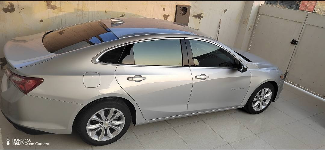 السلام عليكم
ماليبو موديل 2022 LT

مواصفات الLT معروفة

تبريد قطعتين 

تشغيل عن بعد 

تدفئة كراسي

تحكم كرسي السائق كهرباء 

تحكمات ومحدد سرعة اندرويد اوتو و ابل كاربلاي وباقي التفاصيل

السيارة رقمها دهوك انگليزي سنوية لل 2029 بأسمي

السيارة ماشية# 51mi فقط يعني 82 كيلو. 

سيارة جديدة بمعنى الكلمة بدون شخوط وبدون وبدون بارد بالواقع احلى من الصور 

بجم كبس برغي ممفتوح منه شرط 

حادثها جاملغ يمين جهة النفر كما موضح بالصور حادث خفيف جدا بدون شاصي بدون بدنة وعلى الفحص

#صور. الحادث بالمنشور 

السيارة من الدعامية لدعامية شرط ما بيها نقص او عطل او مصرف 

گير محرك حدادية فول دينار مصرف مابيها شرط

#سعر السيارة122 وبي مجال قليل

السيارة جديدة حيل شرط متسمع اي صوت بيها بالتراي واني بخدمتكم 

مكان السيارة عقرة 

هاتف ***********
