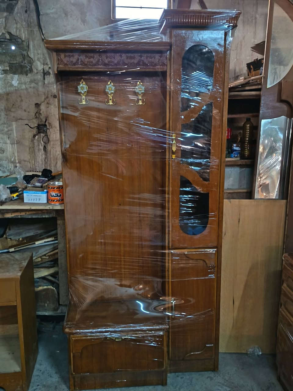 غرفاه ملحق السعر 650 وبي مجال وهذا الرقم ***********
