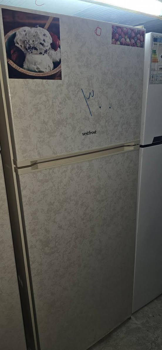 ثلاجات ومجمدات وعارضات كلة شرط الشغل وتجميد وضمان موجود الاسعار مكتوبة 
عنوان
شطرة الحولي فرع محطة الكهرباء الجديدة مقابيل حسينية حامي الشمال((نبي الرحمة)) داخل الساحة***********
