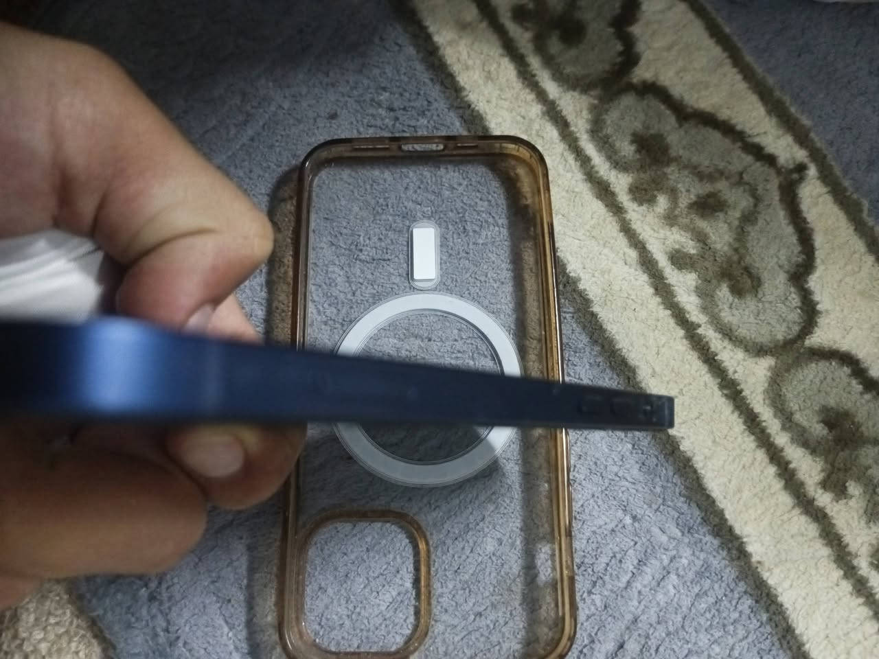 12برو بس  سعر 400بعده شركه  من كلشي مكفول 100بطاريه


**إذا كنت صاحب هذا الإعلان وتريد حذفه لأي سبب، رجاءا أرسل رسالة إلى الدعم الفني**