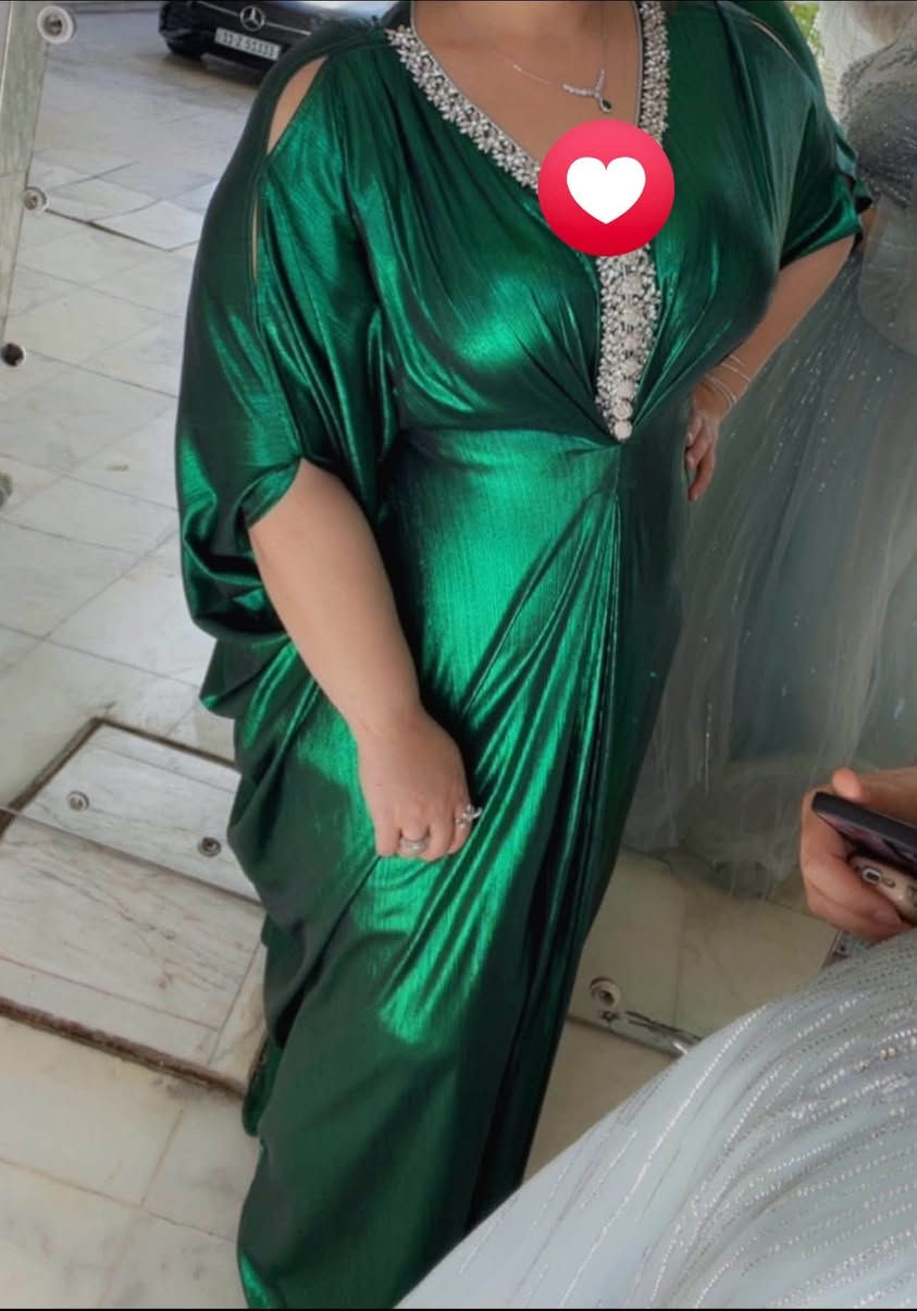 مرحبا بنات  فستان مناسبه ملبوس ساعه فقط للبيع مكاني بغداد يلبس اي قياس بي حزام تخصير ماخذته من عصام شارع اكد


**إذا كنت صاحب هذا الإعلان وتريد حذفه لأي سبب، رجاءا أرسل رسالة إلى الدعم الفني**