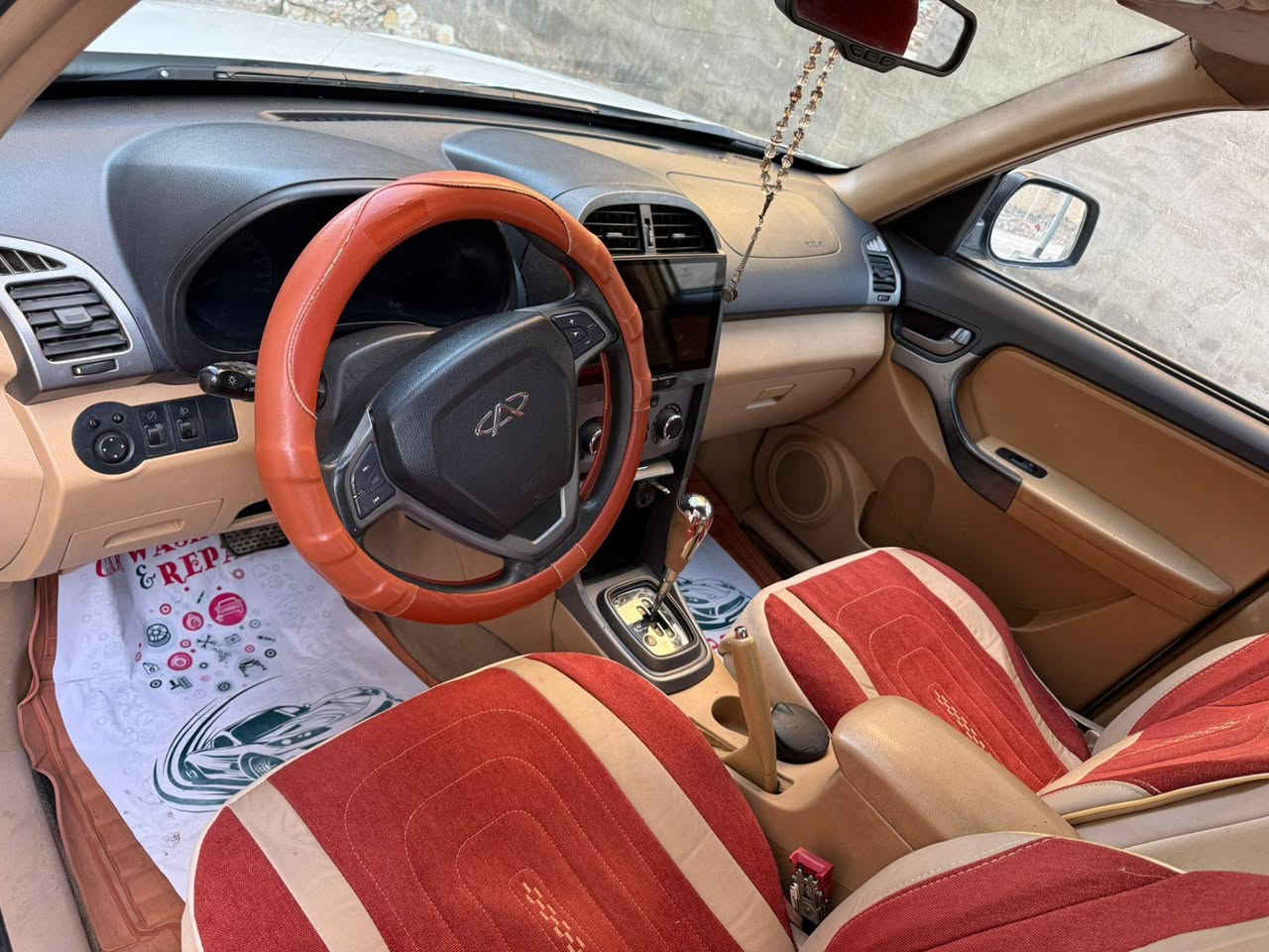 السلام عليكم
شيري تيكو 2012 نضيفة
مكانهه بغداد 
للاستفسار ***********
