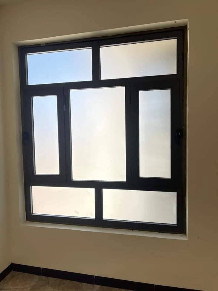 يعلن معمل بركات الزهراء
بأسعار تنافسية عن عمل جميع المحجرات والابواب 🚪والشبابيك🪟والكاونترات 
وبافضل المواد المستخدمه وافضل الشركات التركية
 ابواب وشبابيك (عازل للصوت - عازل للغبار - عازل للحرارة )
يتوفر جميع الالوان (ابيض - صاجي - اسود- رصاصي-شمباني)
سعر المتر الكاونتر.130الصيني سعر المتر التركي 150
سعر الباب الالمنيوم الصيني 150 والتركي 170
 متر شباك الالمنيوم85
 والمحجر سعر المتر 50

العمارة حي الشهداء السايدين قرب مول سيد جابر
ضمان 5سنوات😘👍 
خدمات النقل والربط مجاني🤩
للمزيد من المعلومات 
اتصل☎️ على الارقام التالية :
حسن علي. ***********
***********
#معامل العمار
#الجميع
#المنيوم
#الجميع
