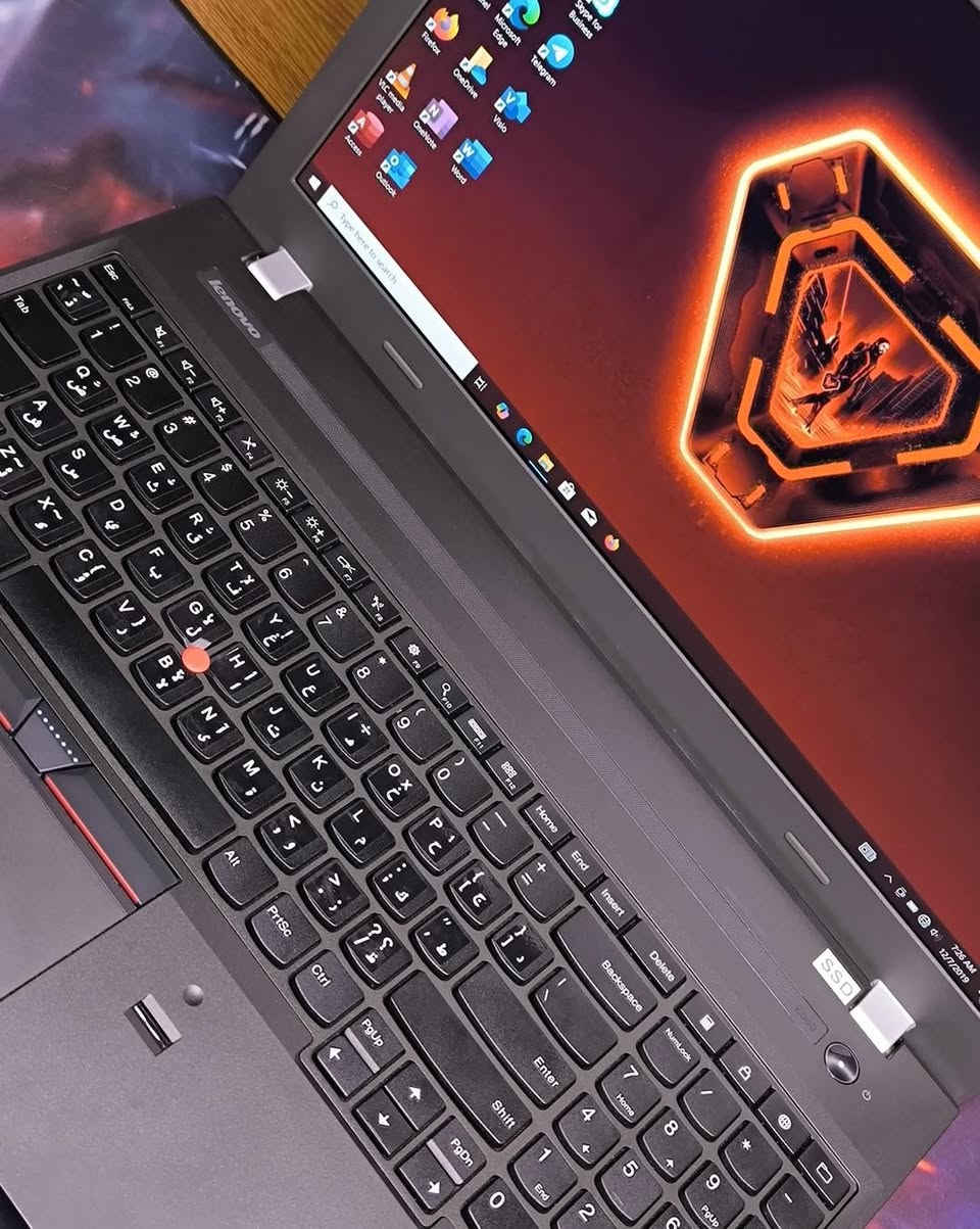 🔥 فرصة ممتازة بسعر اقتصادي!

Lenovo ThinkPad E560 💻

✅ المواصفات:

* المعالج: Intel Core i7 الجيل السادس (U)
* الرام: 8GB DDR3 1600MHz
* الهارد: 240GB Kingston SSD
* كرت الشاشة الداخلي: Intel HD Graphics 520 (حتى 4GB)
* كرت الشاشة الخارجي: AMD Radeon R7 M370 (2GB)
* الشاشة: 15.6 إنج FHD

مميزات الجهاز:
✅ Windows 11 Pro
✅ بطارية جديدة
✅ كيبورد جديد (ليزري - غير مضيء)

🎁 الملحقات مجاناً:

* شاحن
* حقيبة
* ماوس
* ماوس باد

📦 يوصل للزبون داخل كرتون للحفاظ على سلامة الجهاز.

💰 السعر: 270,000 دينار فقط

🔹 قطعة واحدة فقط… إذا عجبك لا تتأخر بالحجز.

📍 Laptopia
✅ فحص كامل قبل البيع
✅ ضمان ساري المفعول لمدة 90 يوم من تاريخ الشراء
✅ صور وفيديو للجهاز قبل الارسال
📲 للاستفسار أو الحجز: ***********
