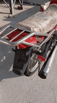 السلام عليكم دايون عضم للبيع اوراق كامله موديل ١٥كامله مكمله مكفوله من كلشي مكاني كربلاء طويريج الخيرات السعر٥٠٠ وبيها مجال 
***********
