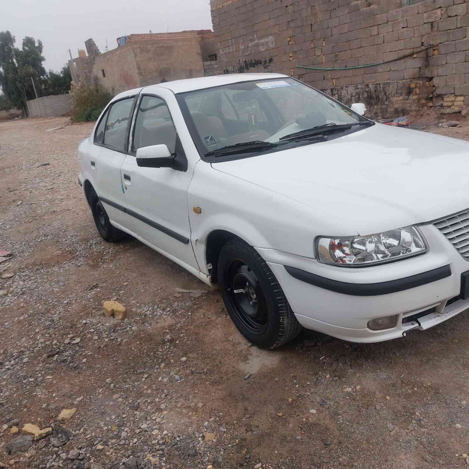 سلام عليكم سمند بيضة البنيد طاير على القماره ٢٠١١ تحويل ثاني يوم سنوية ساقطه كير ومكينه وتبريد السعر ٢٣ قفل العنوان كوت واسط ***********
