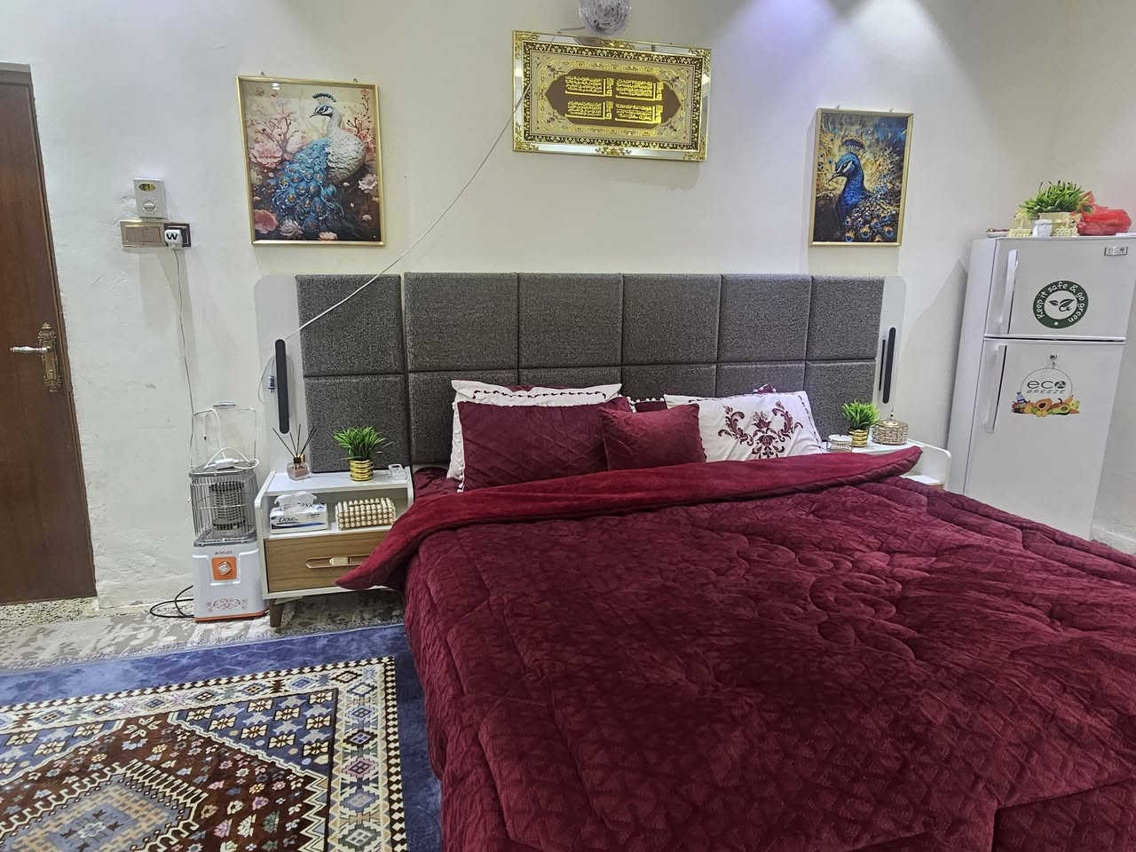 السلام عليكم غرفة تركية مستخدمه قليل نضافه فول للبيع 
للتواصل ***********
