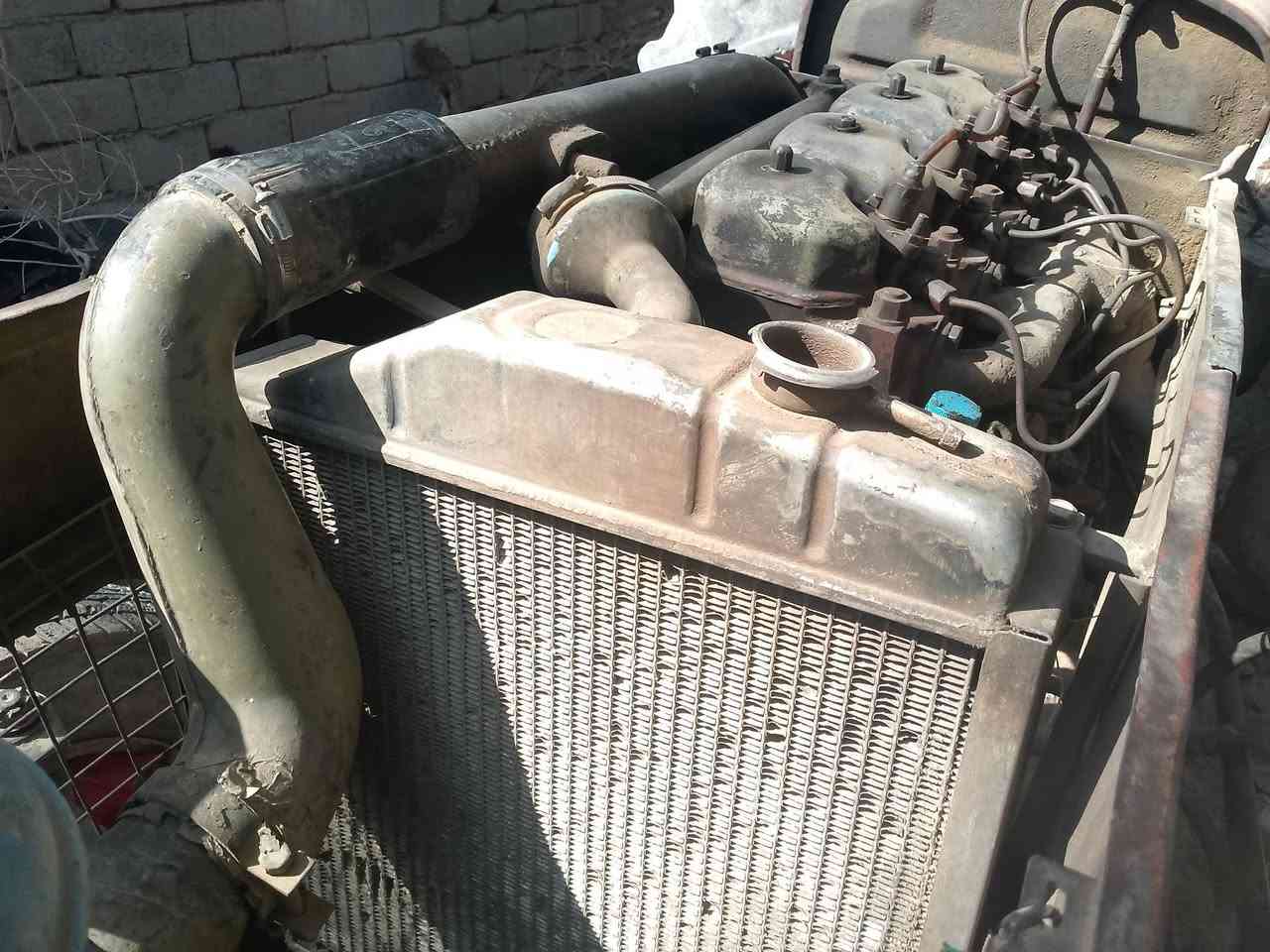 سلام عليكم عنتر للبيع 85رقم وسنوية بدون تحويل نكر سلف لاتبخير ولاتنقيص  وياهه فدن وخرمش المكان ذي قار الإصلاح السعر 3500       ***********
