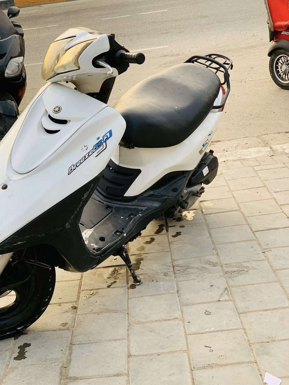 سلام عليكم اكزز بغبغاء دراجه كله شغاله ومكينه خير من الله نضافته شوفت عينك اي نقص مابيه كله شغالهبس صالصنه تعبانه بس لا طلع صوت ولا شي طبيعه بكاني بغداد الشعب رقمي *********** السعر 500 وبيه مجال بسيط
