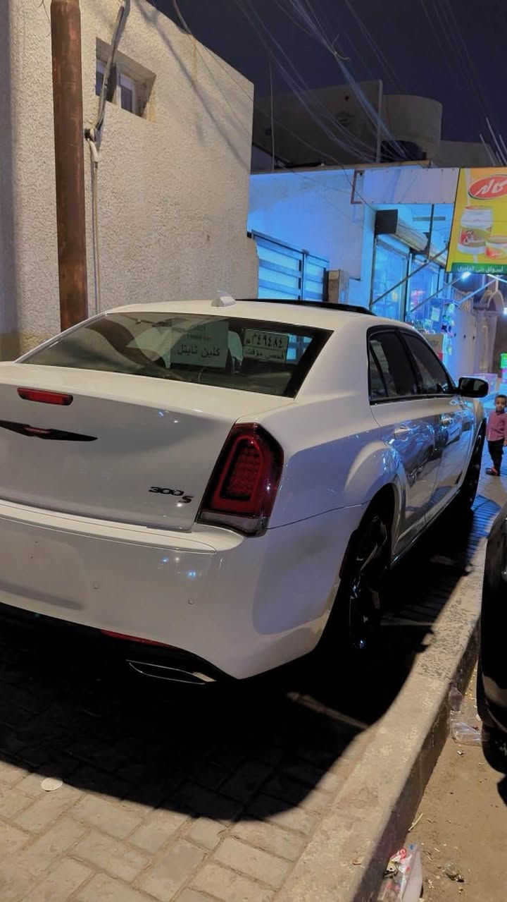 السلام عليكم 
للبيع اوباما S
مديل 2023 اصل 
ماشيه 19 الف 
بدون رقم تترقم جميع المحافظات 
فول مواصفات عده الرادار 
كفاله عامة حته الدعاميات 
تقرير فقط 
مكاني البصره حي المهندسين 
***********
السعر 325 البصرة, العراق
