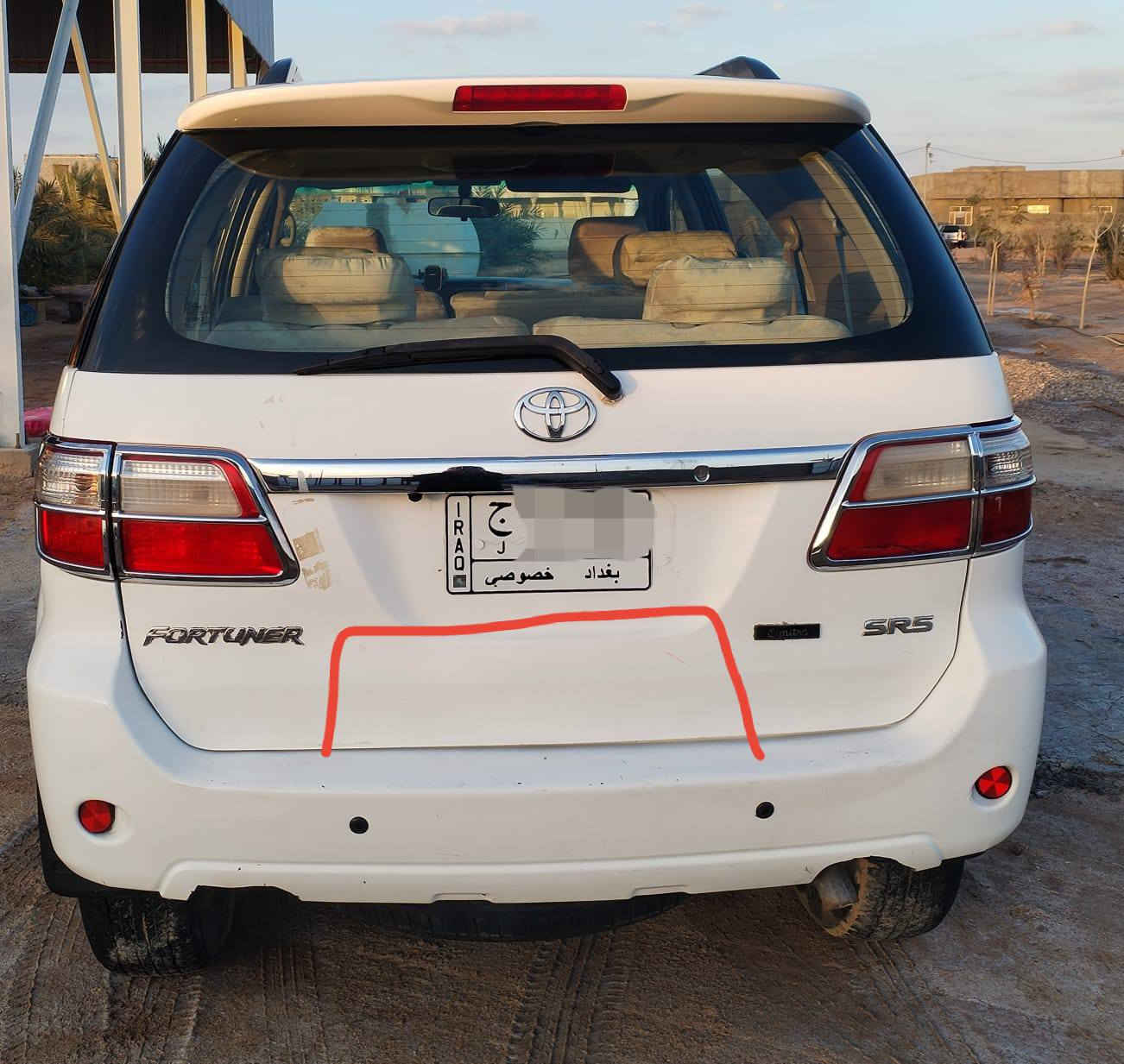 السلام عليكم تيوتا فورچنل 7راكب 2009 سعودي ام الدعاء  رقم بغداد بأسمي تحويل ثاني يوم
مكفوله كفاله عامه كير محرك حداديه بشرط
ماعدا المؤشر بالصوره 
فول مواصفات 
محرك 6 سلندر
فور ويل
نظام دفلك
دواخل بيجي
كشنات جلد بلاد +دوشمه جديده وتربرو الاصلي 
شاشه +كامرا بك +بلوتوث
تحكم ستيرن
مثبت سرعه
 التبريد مركزي 3قطع 
دكم تبريد لمس
لايت عدسه
عينه ليزري
اشاير بالمري +اشاير بالچاملق
ماسحه +زراگ بالباب الخلفي
السعر 178وبيها مجال
رقم***********
 وبالعافيه لتكون من نصيبه سياره حيل جديده
