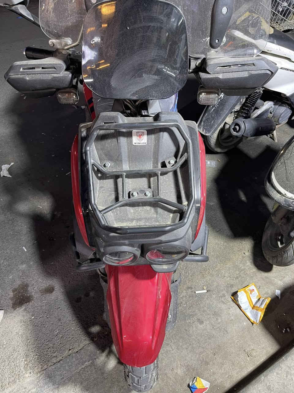 السلام عليكم 
دراجه شحن اباچي جديدة
للبيع او لمراوس بدراجة بانزين حسب القناعه
استعمال شهر فقط
***********
