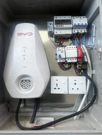 شاحنة بي واي دي سيليون 6 للبيع 07715770425