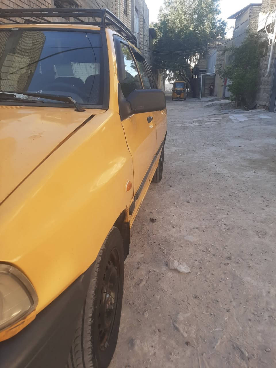 سايبه مديل 12 البيع مكينه شاد جديد قبل شهر لا تنقيص ولا تبخير كير مابي شي شاصي معمر شاصي نضيف بيها بس هاي الطخه موضحه بل تصوير عوزها صدر فقط سياره خير من الله تراي وين ماتريد السعر 27 ورقه وبيها مجال ***********
