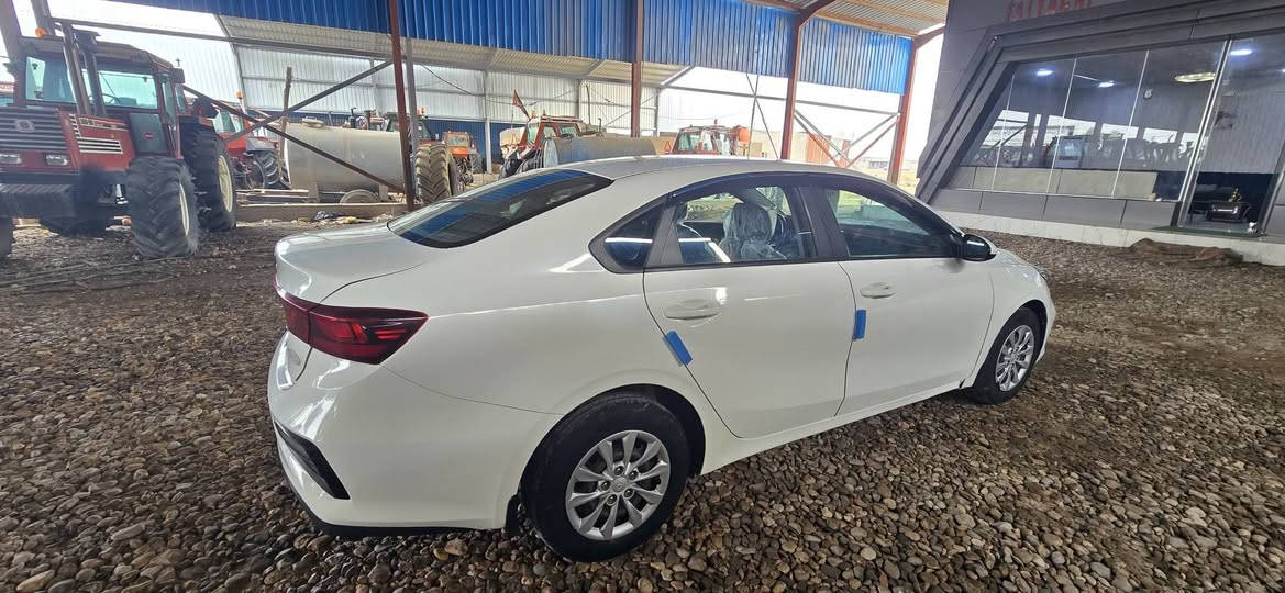 سيراتو ٢١ نص فول رقم اربيل 
وكاله تحويل مضمون محرك ١٦٠٠
بيها حادث بسيط بندي جاملغ تبديل 
السعر 138وقابل للتفاوض 
***********
***********
