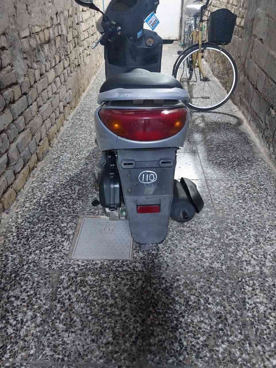 دراجه بريز نضيفه كلش مكينه ناعمه الكهربائيات كله شغاله سعره ٧٥٠ بيه مجال العنوان بغداد فلكه حي النصر قرب العبيدي تليفون ***********

