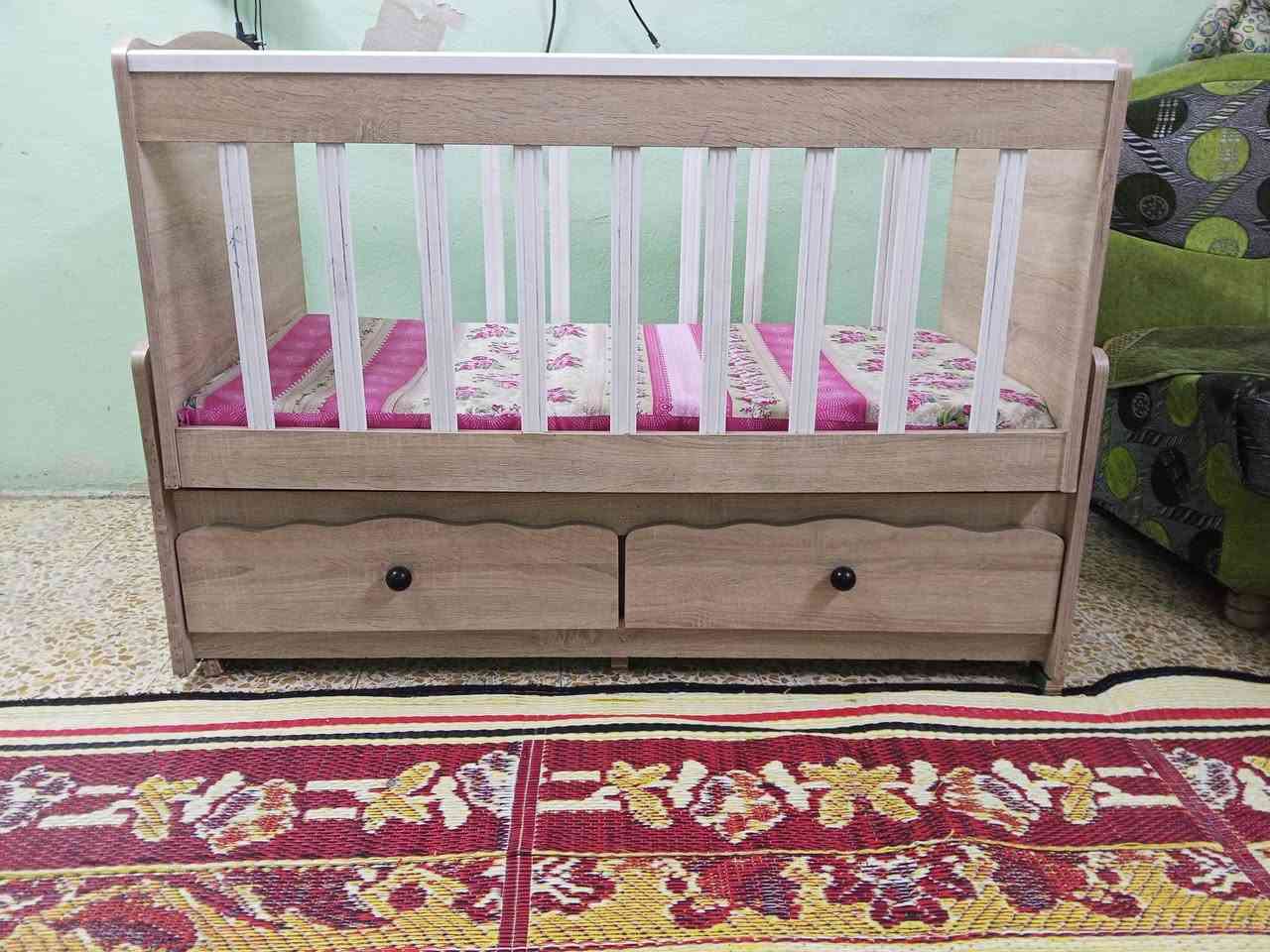 السلام عليكم سرير طفل هزاز  مستعمل شي قليل ينيم الى 6 سنوات للبيع التواصل خاص السعر  75  وبي مجال قليل


**إذا كنت صاحب هذا الإعلان وتريد حذفه لأي سبب، رجاءا أرسل رسالة إلى الدعم الفني**