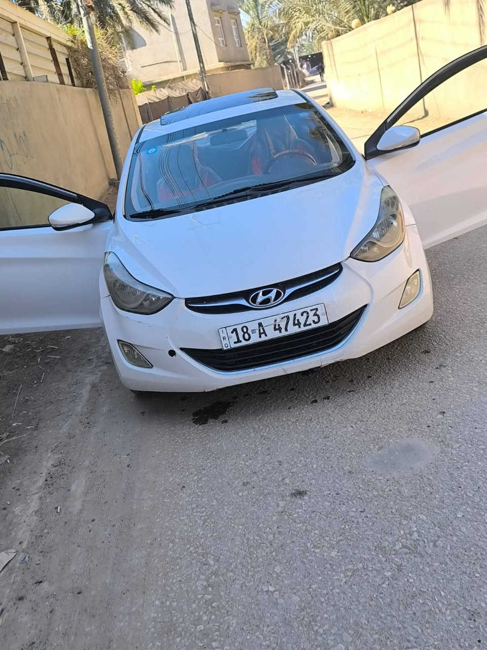 السلام عليكم النترا موديل 2014 مكينه 1800 رقم بابل دولي هزه جديده فول مواصفات ماعده لبصمه سياره جاهزه للخير من كير ومكينه وحداديه وتخم تاير وكله جديد سياره بيه سونار داخل المنشور  السعر 108 وبيها مجال بسيط مكان السياره بابل السياحي رقم الهاتف ***********
الهاتف***********
