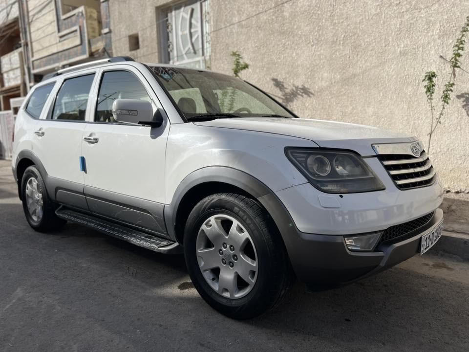 السلام عليكم 
للبيع كيا موهافي موديل 2011
رقم بغداد دولي 
بصمة تشغيل 
نجنطة كهرباء شفط 
كشنات جلد كهرباء 
صلاحة وسطية 
7 راكب
3 قطع تبريد منظومة كاملة تبريد جديدة ثلج
حساسات خلفية + كامرة خلفية 
تخم تاير جديد قبل ٣ اشهر شديتة 
حدادية كاملة امامية خلفية جديدة قبل 5 اشهر مبدلهة فتحة سقف 
شاشة كبيرة 
مثبت سرعة 
السيارة ماشية 148 كلم 
السيارة مكينتهة تنقص ماء كل فترة وبيهة بارد بالجاملغ عكس السائق و الباب بارد خفيف مكان السيارة بغداد الشعب / الثعالبة 
السعر 120 وبيهة مجال 
الاتصال ***********
