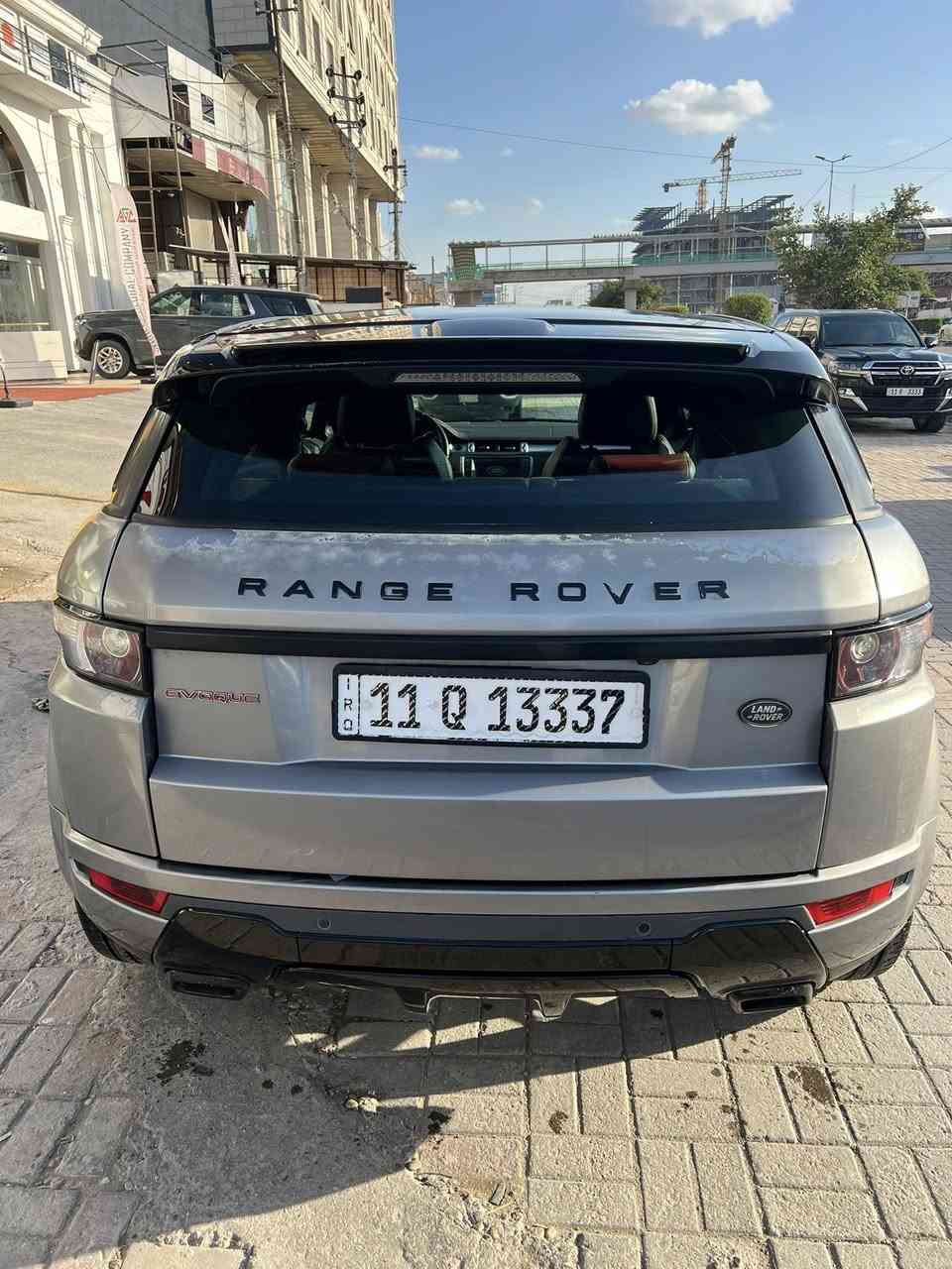 رانج روفر ايفوك 14 خليجي ماشية 84 بيهه 5قطع بدون حادث   بيع او مراوس 
***********
