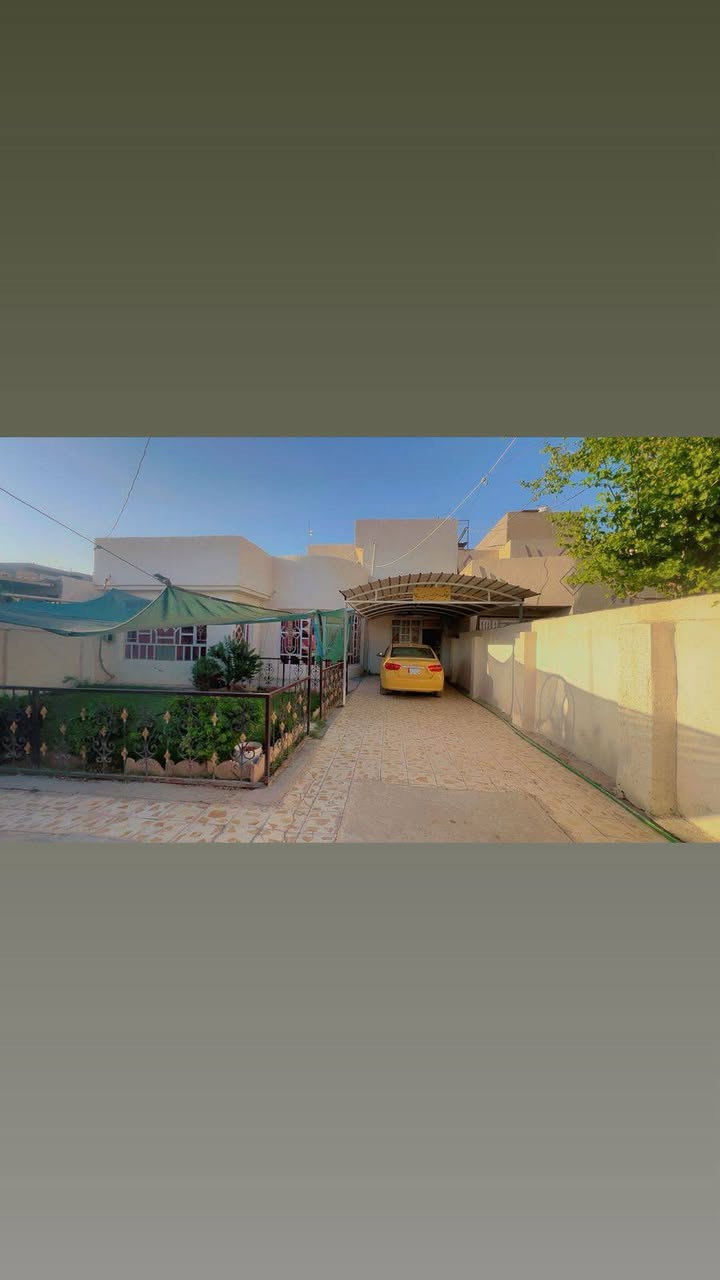 سلام عليكم مكلف ينشر بيت اللبيع ناحيه الوحده بشارع جامع الامام علي مساحة 300
يتكون من ستقبال و صاله و مطبخ وغرفتين جوه
وغرفتين فوك 
الاستفسار الاتصال ع رقم 
***********
