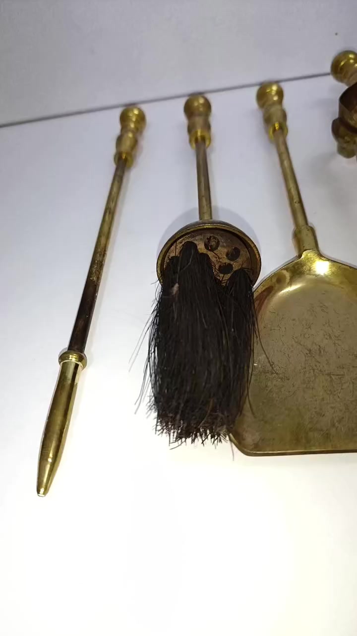 عدة شومنيه نحاس اوربيه 
بقية تفاصيلها داخل المنشور
سعرها مع التوصيل 55 الف


**إذا كنت صاحب هذا الإعلان وتريد حذفه لأي سبب، رجاءا أرسل رسالة إلى الدعم الفني**