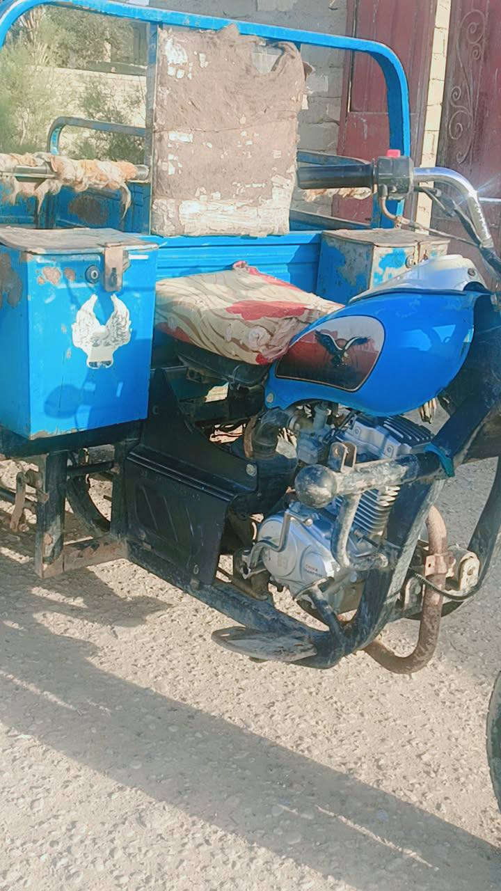 سلام عليكم ستوته موديل 20 أوراق اصولي محرك 25 مامفتوح برغي... شوفت عينك سعر 1500  وبيها مجال رجاً لما يشتري لايعلق
مكاني كرنه رقم لفاتف.... ***********
