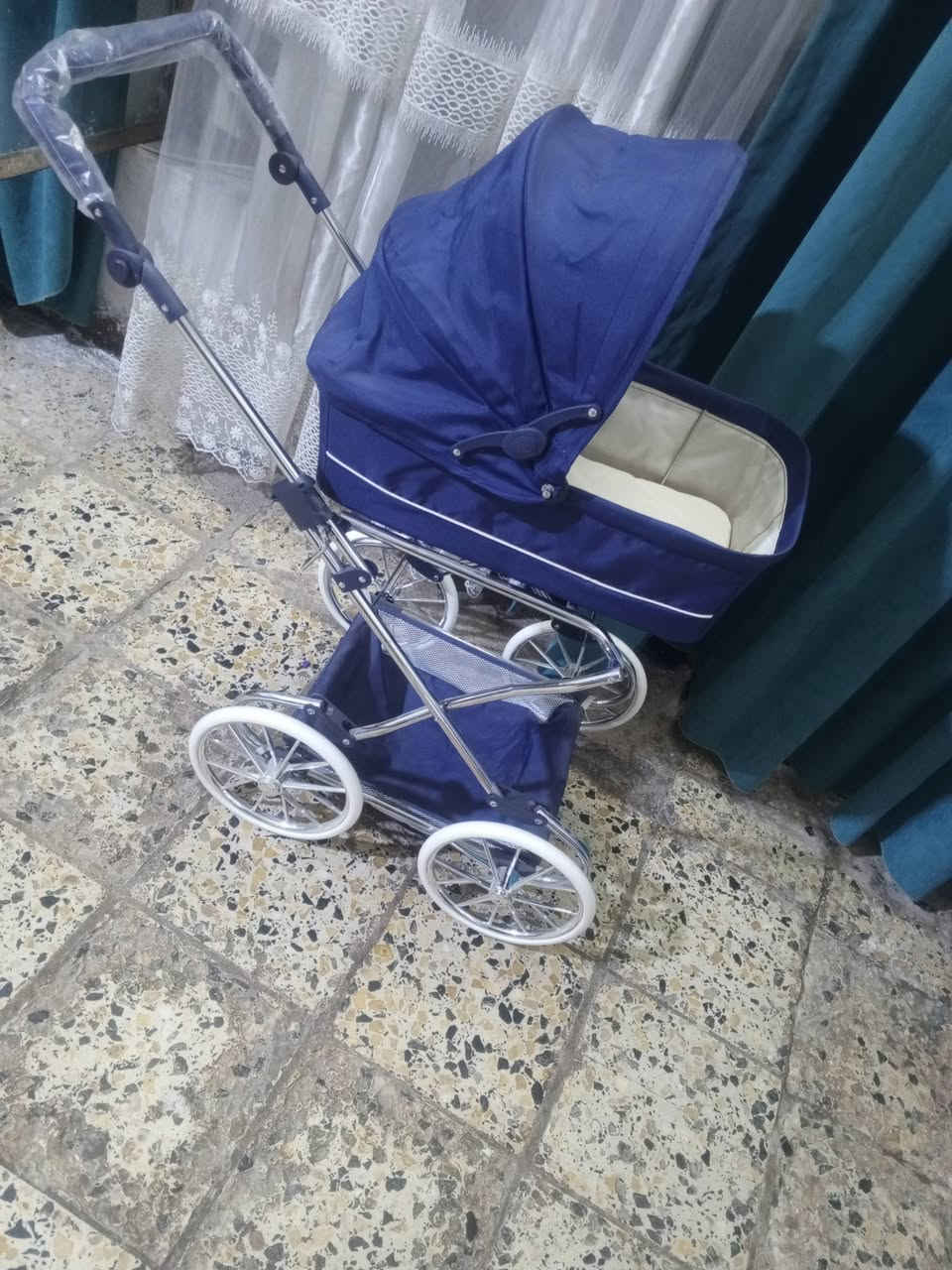 سلام عليكم عندي عربانه طفل بعده جديد البيع سعره 45 يريده يجي خاص


**إذا كنت صاحب هذا الإعلان وتريد حذفه لأي سبب، رجاءا أرسل رسالة إلى الدعم الفني**