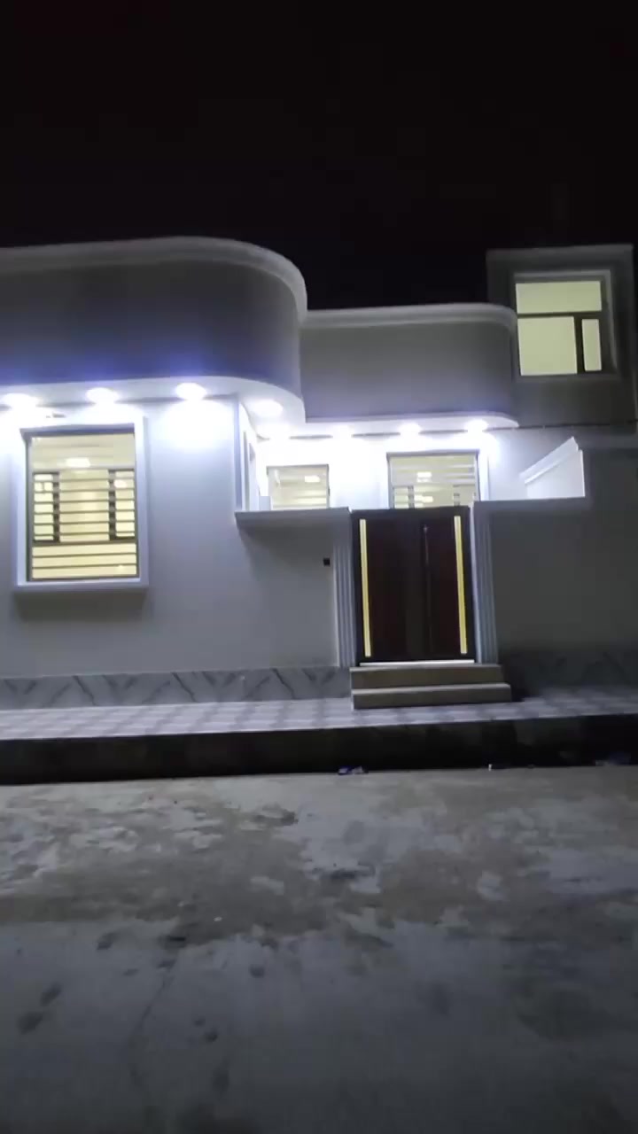 بيت 100 متر بالاسكان الصناعي بل 3000
شغل درجه اولى خدمات كامله شارع تبليط
البناء / طارمه استقبال وصاله وغرفه ومطبخ وصحيات داخليه وخارجيه ومنور
السعر والتفاصيل اتصل ***********
