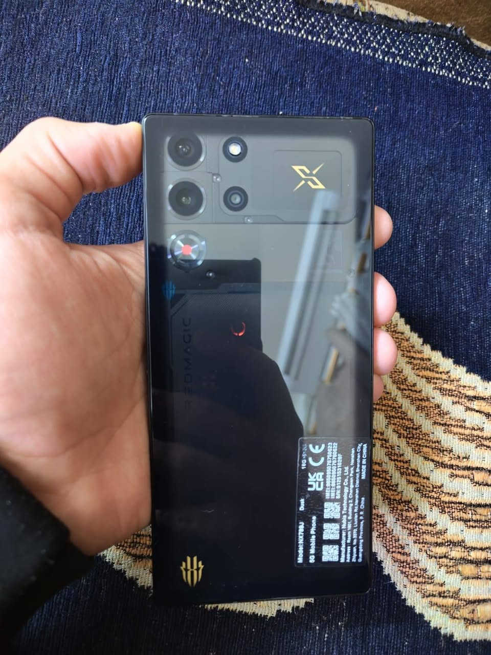 السلام عليكم
ريدمجك 10s برو    ركز الــS مو العادي… كاامل ملحقات من كفر ولزكه وشاحنه وباكيت 
جهاز جبار ومواصفاته معروفه 
ذاكره 512 
رامات 16+12 يعني 28 
الشاحنه 80 واط مدري 100 المهم يشحن من الصفر لل 100 ب 20 دقيقه حرفيا الجهاز فول
لون اسود شفاف 
الجهاز بي لثمه صغيره كللش بالشاشه جوه بس مامأثره ع لمس ابد واذا تاثر ترجع الجهاز والتريده اني حاضر موضح بالصور
.
الجهاز غير هاي اللثمه مابي اي شخط الجهاز مكفول من كلشي 
لا داخل صيانه ولا شي مكاني بغداد 
سعره 775


**إذا كنت صاحب هذا الإعلان وتريد حذفه لأي سبب، رجاءا أرسل رسالة إلى الدعم الفني**