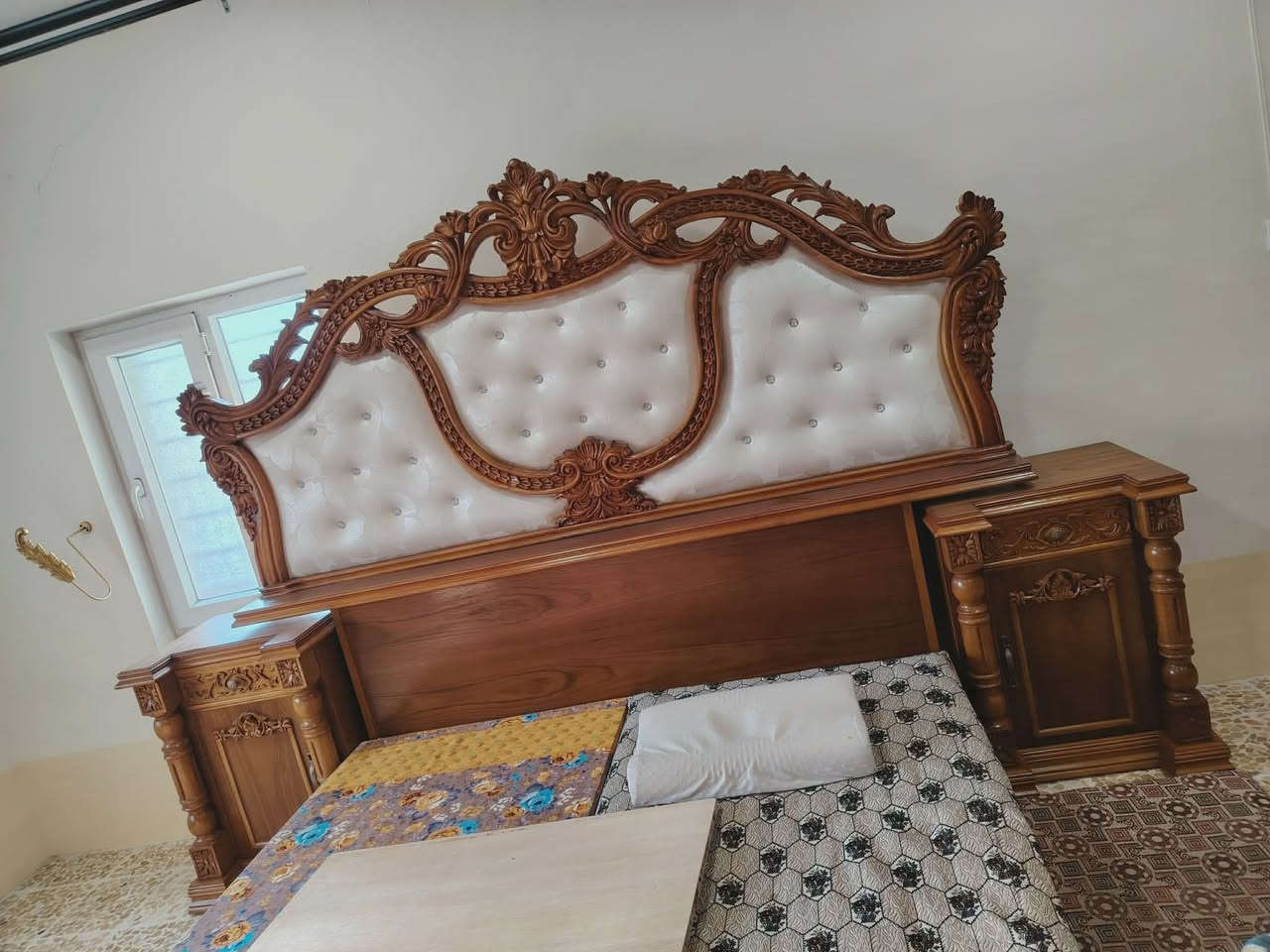 غرفة خشب صاج جديدة السعر مليون و 650 شراي خاص


**إذا كنت صاحب هذا الإعلان وتريد حذفه لأي سبب، رجاءا أرسل رسالة إلى الدعم الفني**