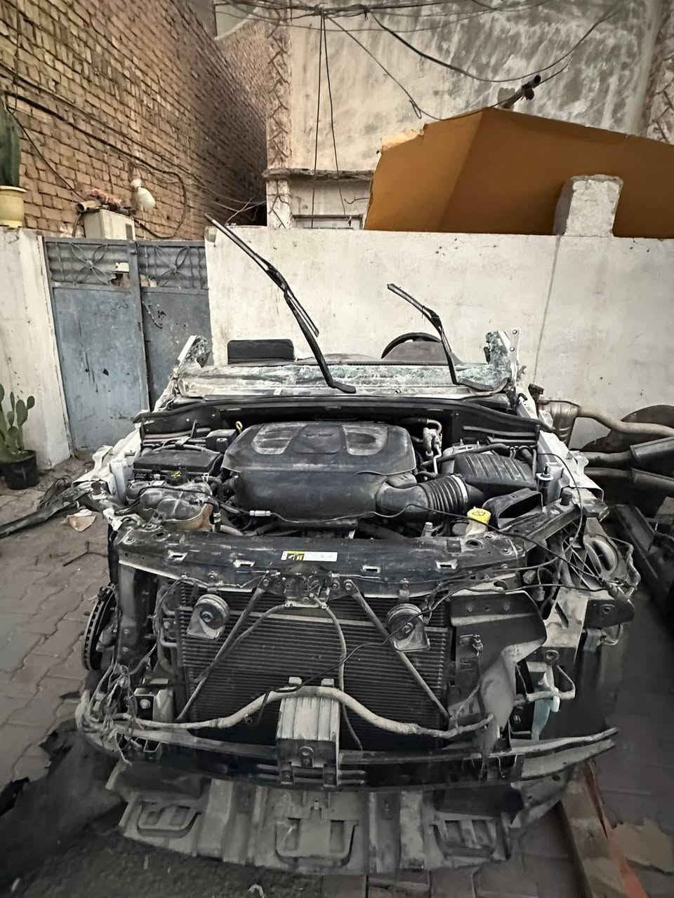 #تفصيخ دوج دورنكو ٢١ ابيض بوليسي 

متوفر محركات شرط الضمان ونضافه ١٠٠٪
متوفر ادوات جارجر اوباما جيب 
متوفر حداديه كامله( فور ويل) (تو ويل ) جيب دورنكو جارجر اوباما 
متوفر گصات كامله للسيارات الامريكيه 

موقعنه بغداد ساحة الطيران الفرع الثاني ثالث محل 
***********
***********
