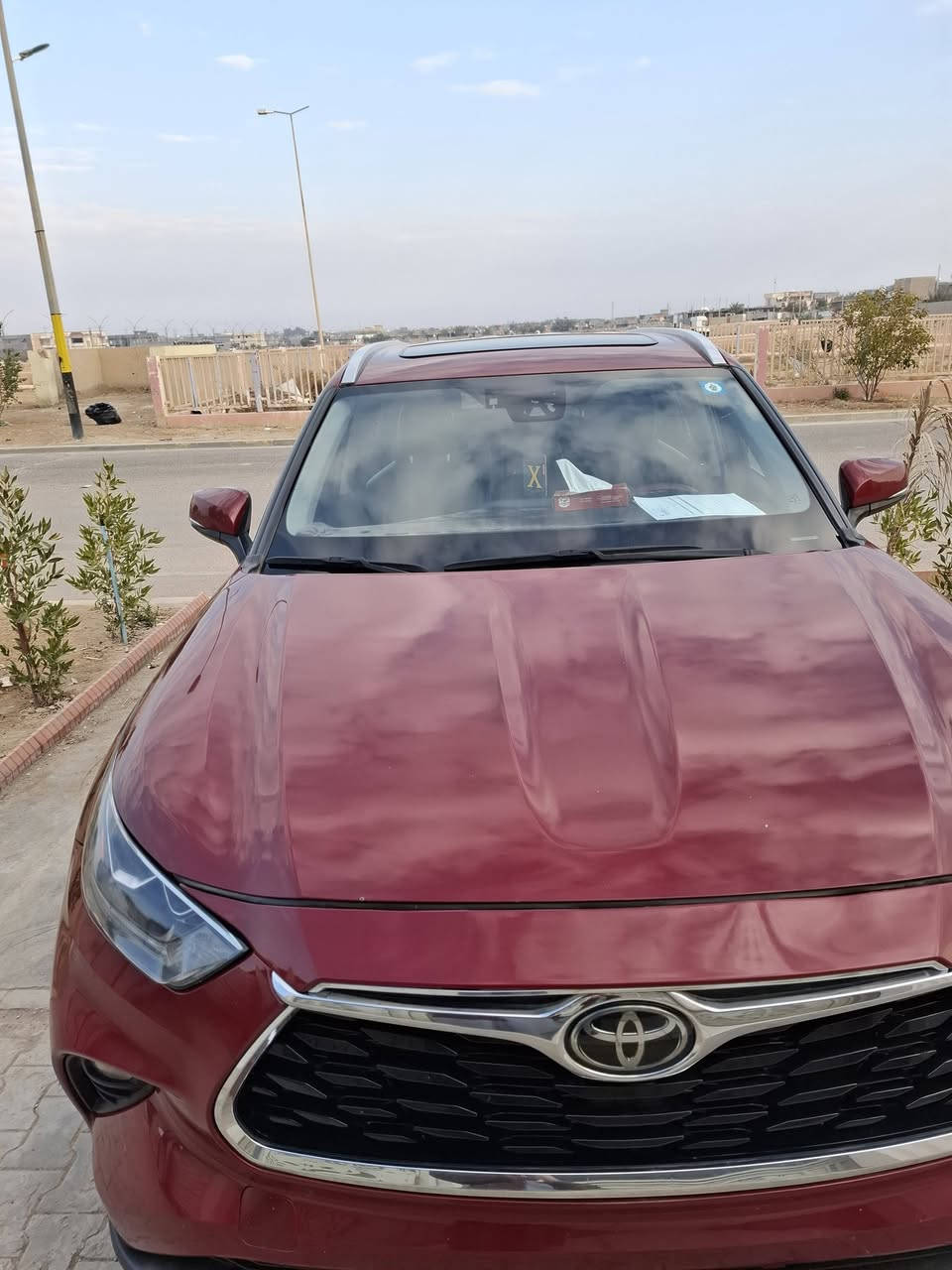 هايلاندر ٢٠٢٣ xle فول vip ومعروف مواصفاته ماتحتاج ذكر بغداد بسمي ماروني ماشيه ٥٥ألف كيلو السعر ٢٥ بيها مجال ***********
